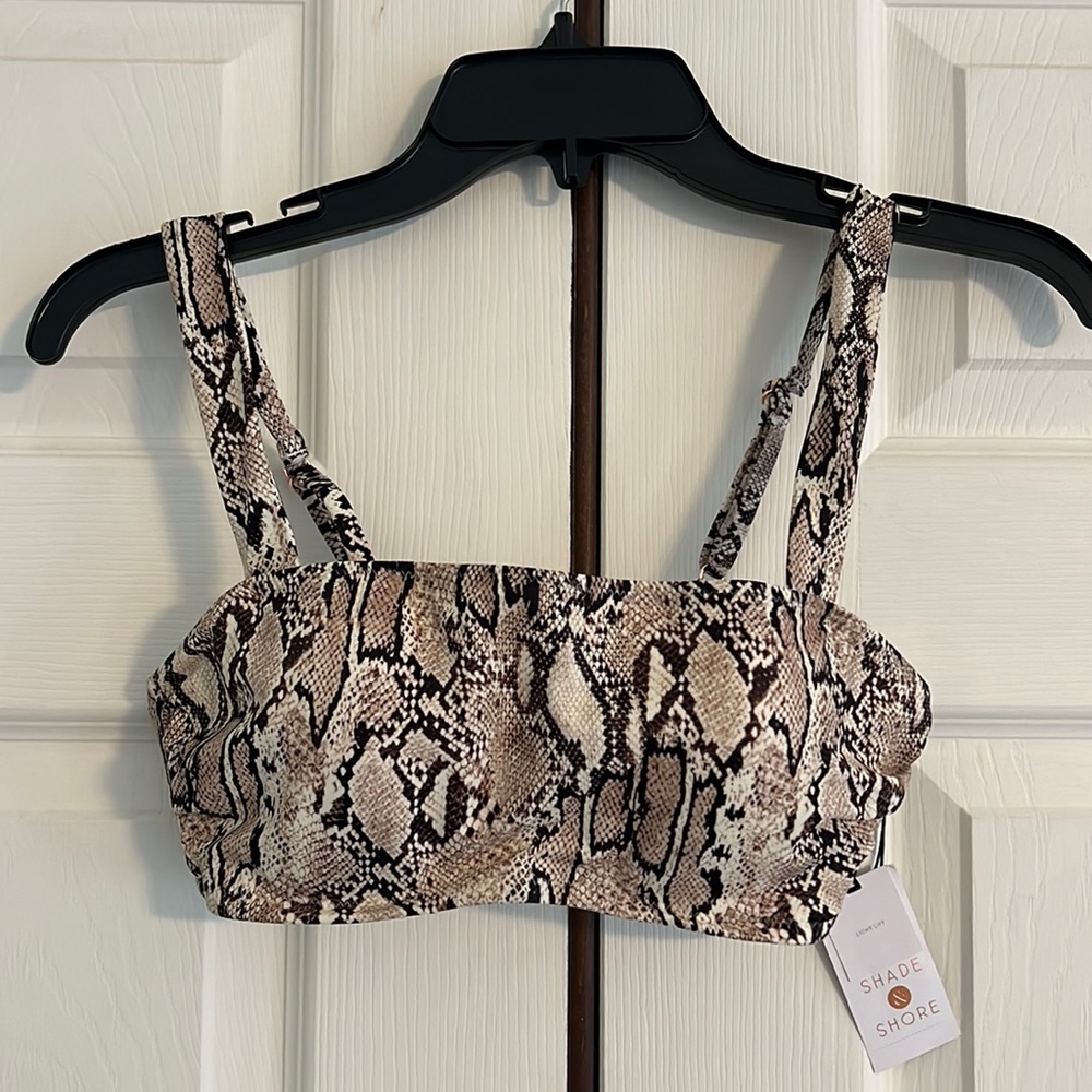 Brand new bikini, swim top